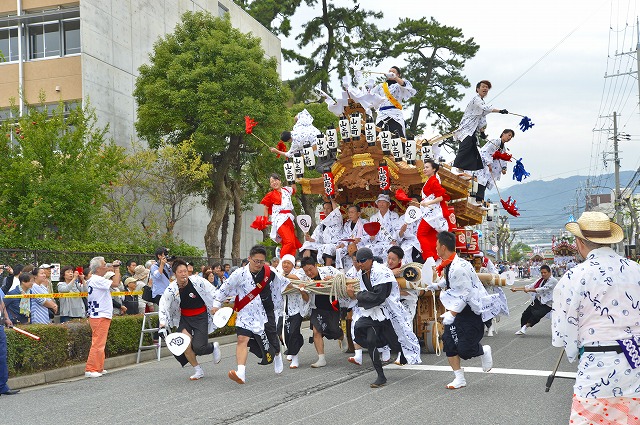 山之町のだんじり