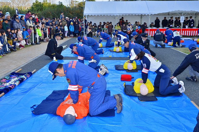 応急救護の実演