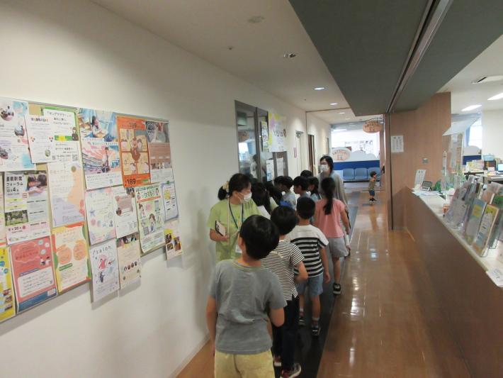 2階見学中