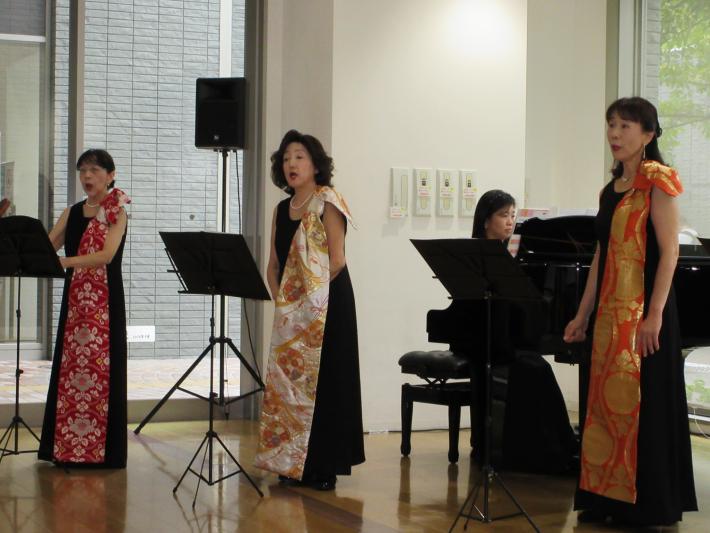 ご出演者1