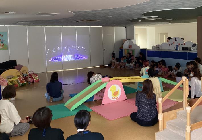 本当の花火大会のようです