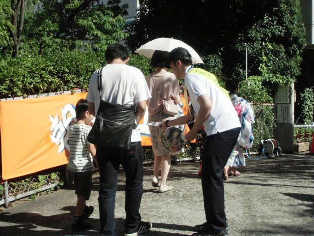 コミスク夏祭り啓発キャンペーン朝日ケ丘小学校2