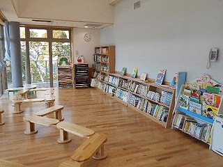 精道　図書コーナー