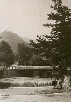 大僧橋（左）と城山橋（中央）（昭和初期）