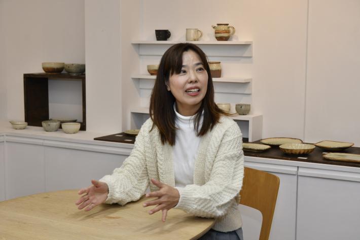 インタビューの様子