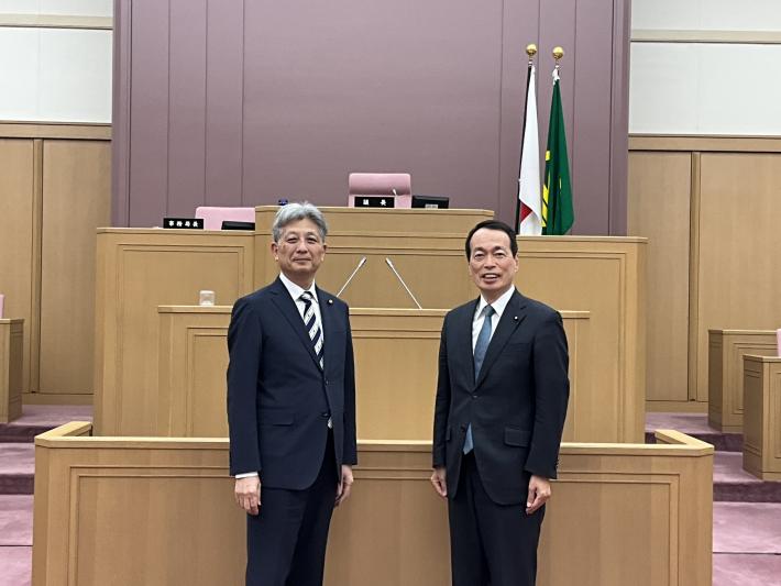 20260518_正副議長写真