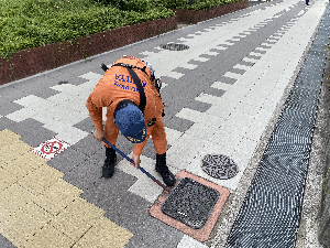 消火栓開ける