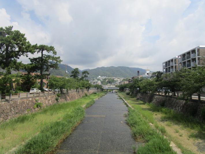 芦屋川